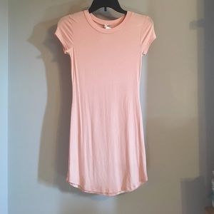 🌺 2/$18 - pretty Pink Casual mini Dress